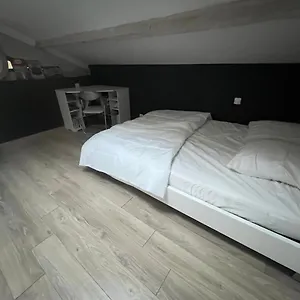 Maison de campagne , Graveson France